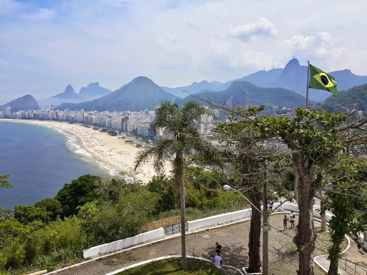 Ape De Alma Lavada Leme * Río de Janeiro